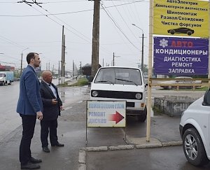 Власти Симферополя к курортному сезону спешат навести порядок на главной въездной автомагистрали города