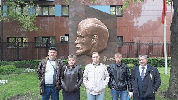 Д.А. Парфенов: Провели в этот день консультации с представителями независимого профсоюза работников Мосгортранса