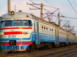 В Крыму вводят летний график движения пригородных поездов