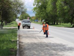Крымские подрядные организации должны нести ответственность за качество региональных дорог, — Волков
