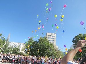 В Севастополе 1917 выпускников