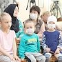 Глава крымского парламента поздравил пациентов Республиканской детской клинической больницы с Международным днем защиты детей