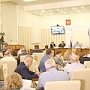 Виталий Нахлупин провел совещание в формате видеоконференцсвязи с городами и районами республики