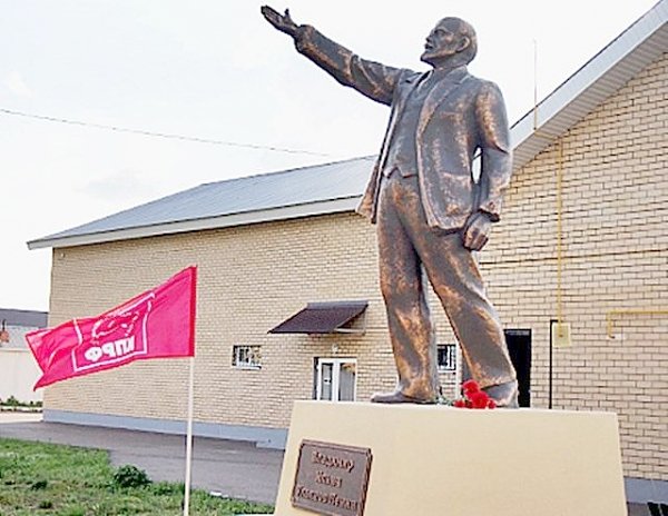 Татарстан. После реставрации о памятнике Ленину не забыли