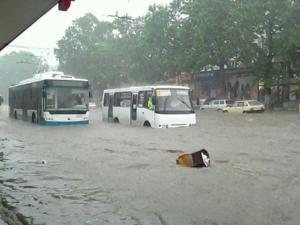 Для избежания водного коллапса в столице Крыма во время дождей надо 2 млрд рублей, — администрация крымской столицы