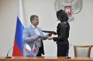 Соглашение о сотрудничестве подписали торгово-промышленные палаты ДНР и Крыма
