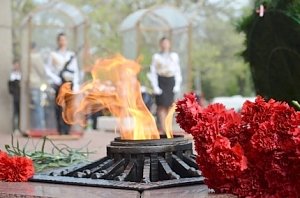 Севастопольские спасатели почтили память павших во время Великой Отечественной войны