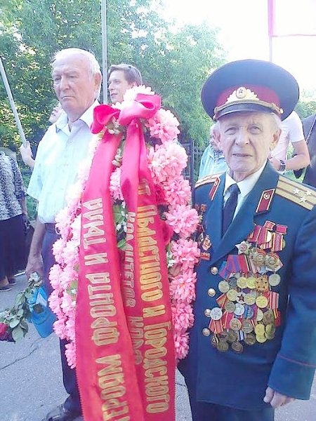 Саратов: День памяти и скорби