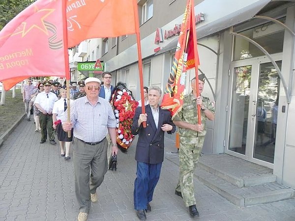 Коммунисты Белгородчины и их сторонники почтили память героев 1941 года