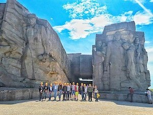 Для школьников Ставрополья в Крыму организовали пятидневную военно-историческую экскурсию