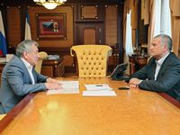 Сергей Аксёнов провёл рабочую встречу с президентом Всекрымского еврейского конгресса