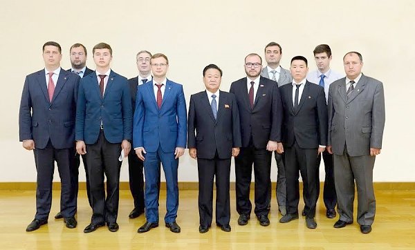 В.П. Исаков встретился с зампредом Центрального Комитета Трудовой партии Кореи Чве Рён Хэ