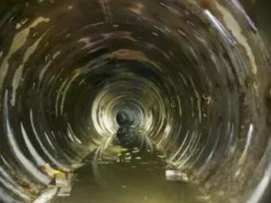 В Керчи прорвало канализационный сток, водонапорные станции остановлены. Без воды остались более 20 тыс человек