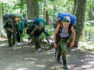 Юноармейцы в Крыму совершили восхождение на горы и побывали в дозоре