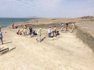 Археологи во время раскопок в Керчи обнаружили «могилу инопланетянина»