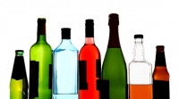 На набережной Судака продавали без лицензии тысячу литров вина, шампанского и коньяка