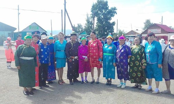 Тувинские коммунисты приняли участие в праздничных мероприятиях Чаа-Хольского кожууна