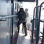 Спецназ нейтрализовал захвативших буксир в Крыму условных террористов