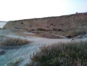 Возле Генуэзской крепости в Феодосии открыт трехметровый колодец