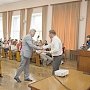 В аэропорту «Симферополь» наградили сотрудников ко Дню Воздушного Флота России