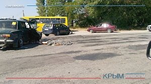 Один человек погиб и двое пострадали в ДТП на выезде из Симферополя