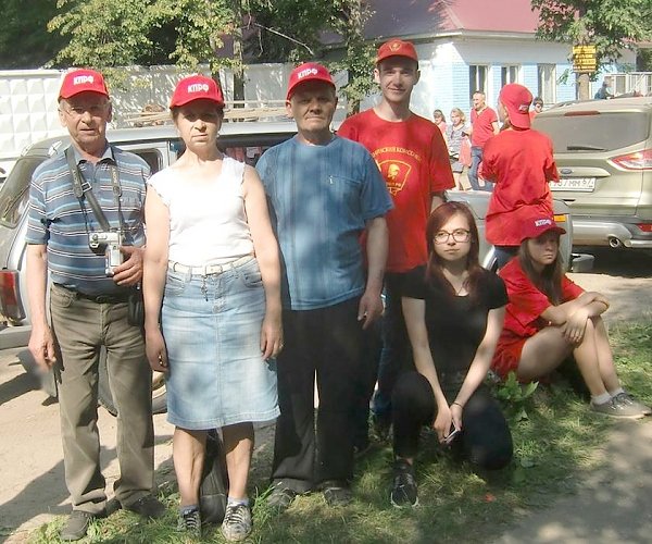 Ивановские коммунисты – на празднике «Открытое небо»