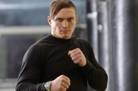 Александр Усик сообщил про пощечину боксу