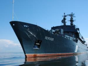 Учебный корабль «Перекоп» завершил выполнение задач в чёрном море и направился в Кронштадт