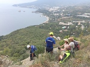 С опасного склона горы Аю –Даг эвакуировали троих туристов