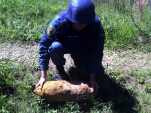 Сапёры МЧС ликвидировали на Азовском побережье фугас в 50 килограммов