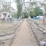 Ремонт внутриквартальных дорог в шести керченских дворах обещают завершить до ноября
