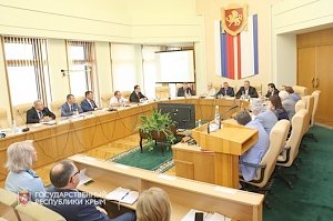 Лучшие крымские педагоги получат премии Государственного Совета Республики Крым