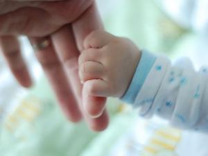 Отделы ЗАГС Крыма провели 418 регистраций рождений на прошлой неделе