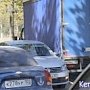 В Керчи на Борзенко из-за сломанной машины образовалась пробка