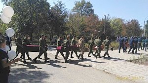 В пгт Ленино перезахоронили останки солдат ВОВ