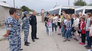 Севастопольские кинологи организовали экскурсию для школьников