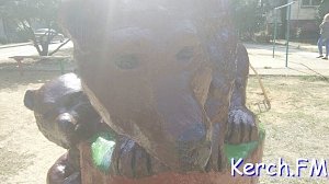 В Керчи завершили реставрацию скульптуры медведей