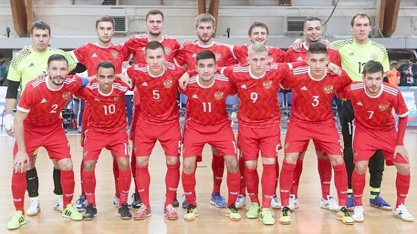 Игроки мини-футбольного клуба КПРФ успешно сыграли за национальную сборную России