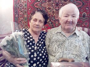 В Керчи ветеран ВОВ отметил свой 90-летний юбилей