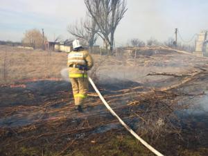 Крымские пожарные за неделю ликвидировали более 170 загораний