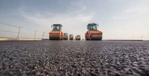 На Керченском мосту уложили первый асфальт