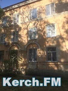 В Керчи в Аршинцево разваливается жилой дом