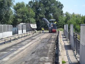 «Горбатый мост» в столице отремонтируют и в новый раз запретят проезд грузовикам