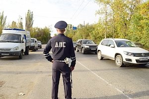 Власти Симферополя обнаружили нелегалов на семи маршрутах общественного транспорта