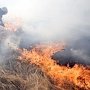 За выходные дни пожарные ликвидировали 104 загорания сухой растительности