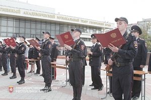 Первокурсники Крымского филиала Краснодарского университета МВД России приняли присягу