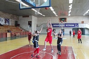 Команда из Красногвардейского выиграла стартовый матч женского баскетбольного чемпионата Крыма