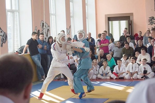Барнаул. Юные бойцы спортклуба КПРФ участвовали в межрегиональном турнире по кудо