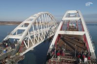 Возведение Крымского моста выполнено более чем на 50%, — Астахов
