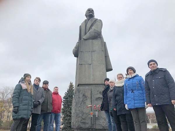 В Петрозаводске отметили День рождения ВЛКСМ